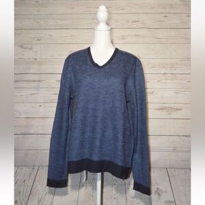 Calvin Klein Size Large Italian Yarn Blue Pullover Sweater Wool Blend
